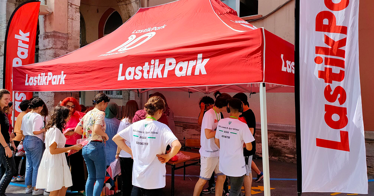 Tatko Gündem Galeri Fotoğrafları - lastikpark-markamiz-ile-vefa-lisesi-spor-festivaline-sponsor-olduk-4.jpg